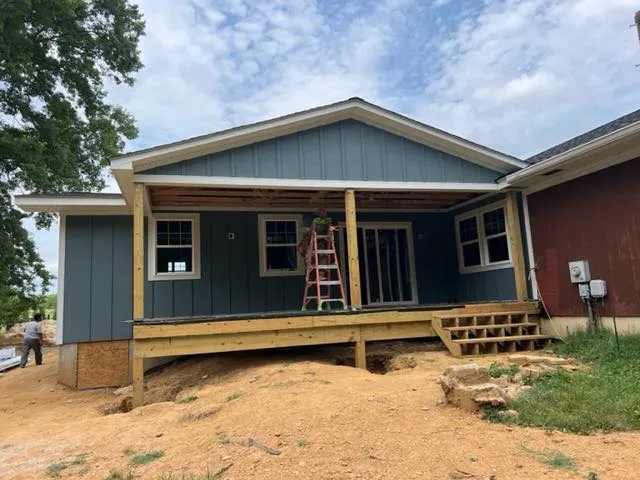 Addition in Hamilton, VA — photograph 2