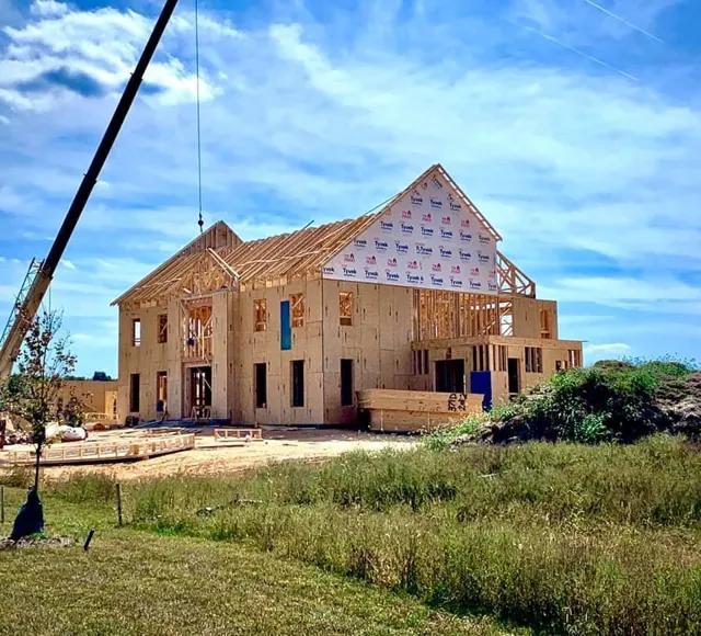Expansive Custom Home — photograph 5