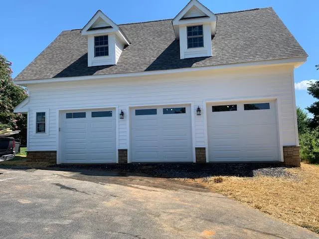 Custom Garage with Apartment