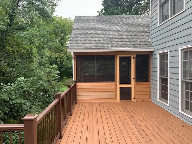 Porches — photograph 8